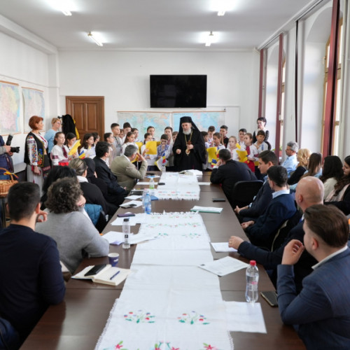 Simpozion dedicat Sfinților Trei Ierarhi la Universitatea &quot;Dunărea de Jos&quot;