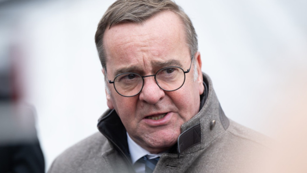 Germania va compensa parțial ajutorul militar suspendat de SUA pentru Ucraina