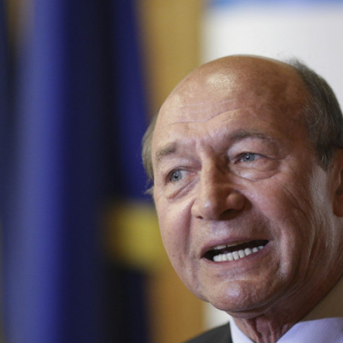 Traian Băsescu îl numește pe Donald Trump &quot;macelarul de la Casa Albă&quot;