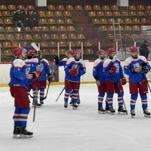 CSM Galați înfruntă Steaua în hochei, iar șahiștii locali strălucesc la turneu