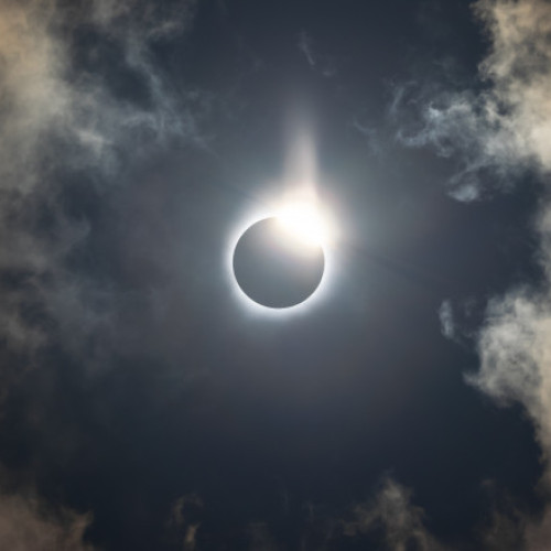 Eclipsa de Lună din 14 martie 2025, vizibilă în România