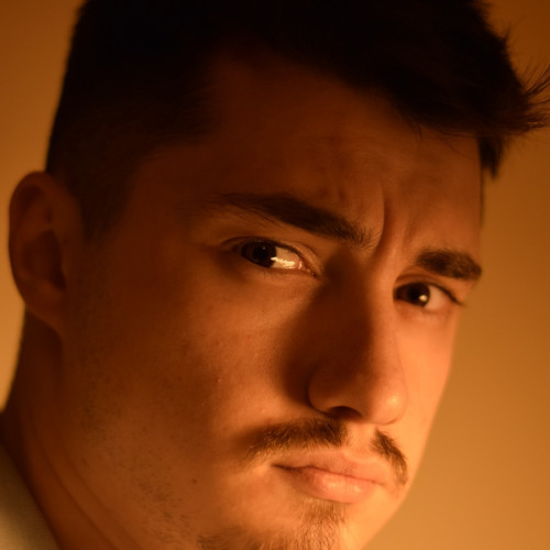 Cosmin-George Caraman, tânărul artist galatean emergent