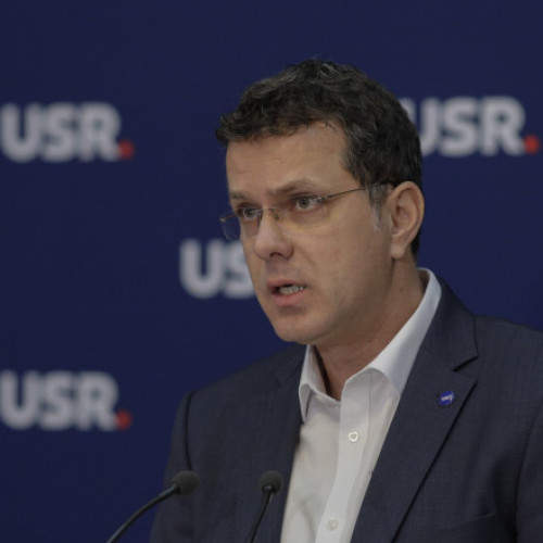 Ionuţ Moşteanu a preluat mandatul de ministru al Apărării Naţionale