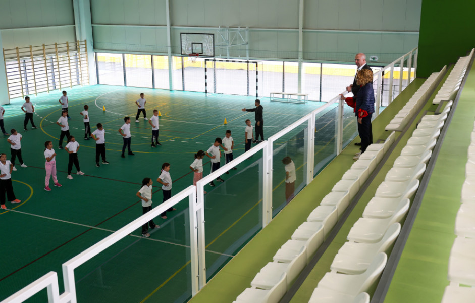 Elevii școlii nr. 29 din Galați au o sală de sport modernă