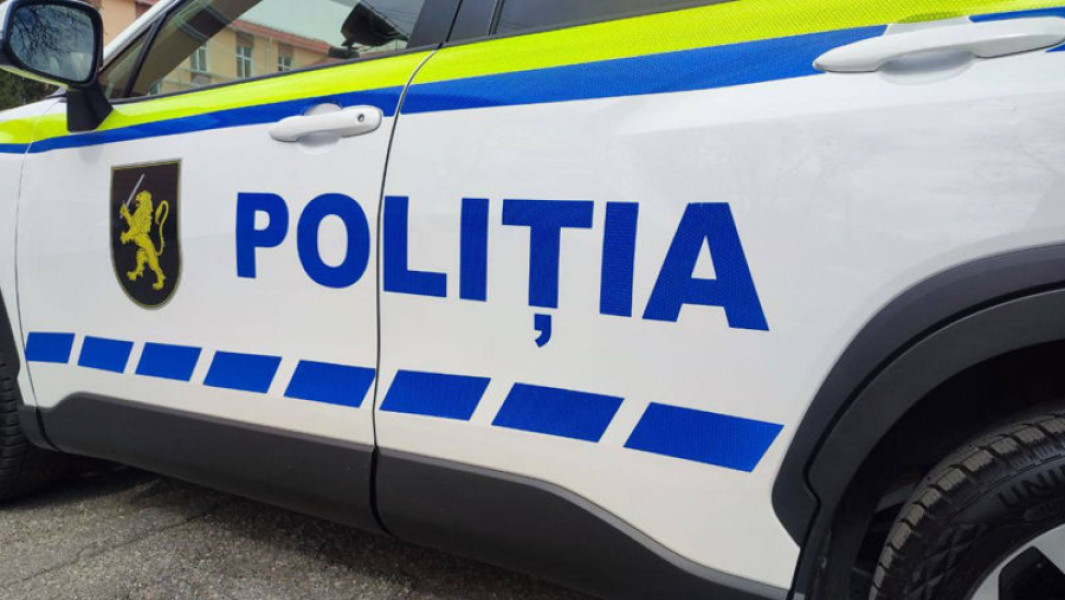 Tânăr din Galați riscă închisoarea după ce a incendiat mașinile șefului de poliție