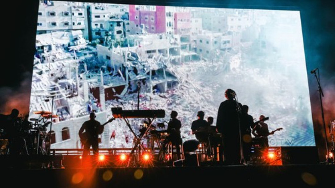 Massive Attack își retrage muzica de pe Spotify ca protest față de investiția în tehnologie militară