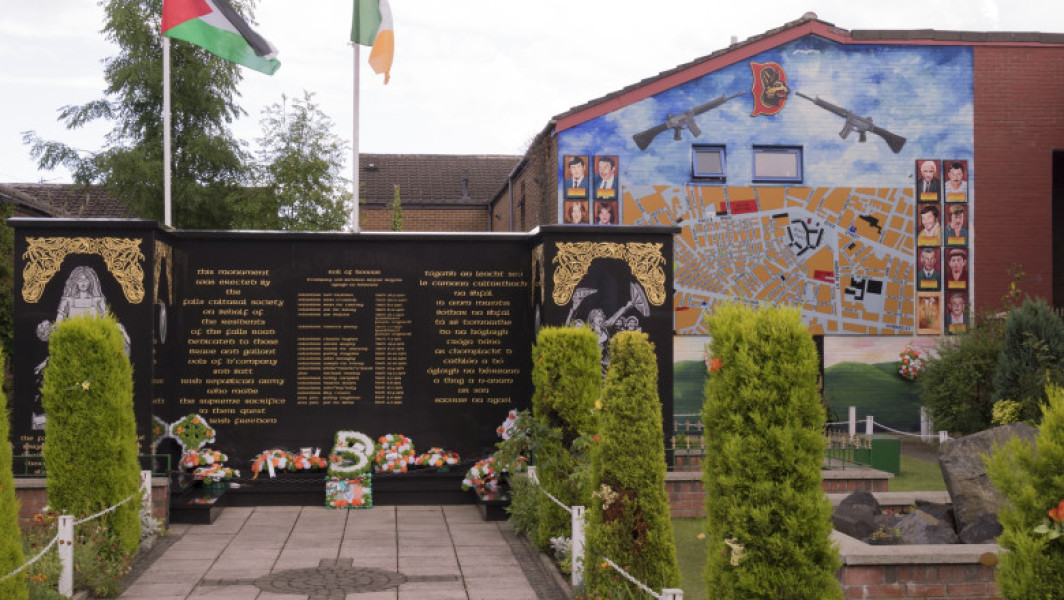 Marea Britanie și Irlanda abrogă legea Legacy Act și redeschid dosarele conflictului nord-irlandez