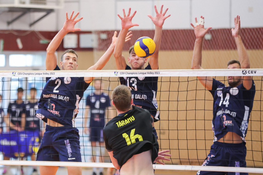 Turnee de volei și meci de futsal pentru echipele românești în septembrie
