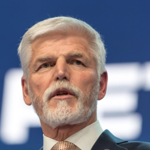 Președintele Cehiei cere reacție militară NATO la încălcările spațiului aerian rus