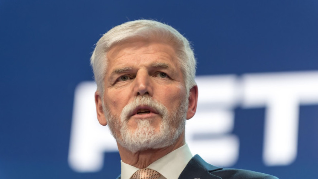 Președintele Cehiei cere reacție militară NATO la încălcările spațiului aerian rus
