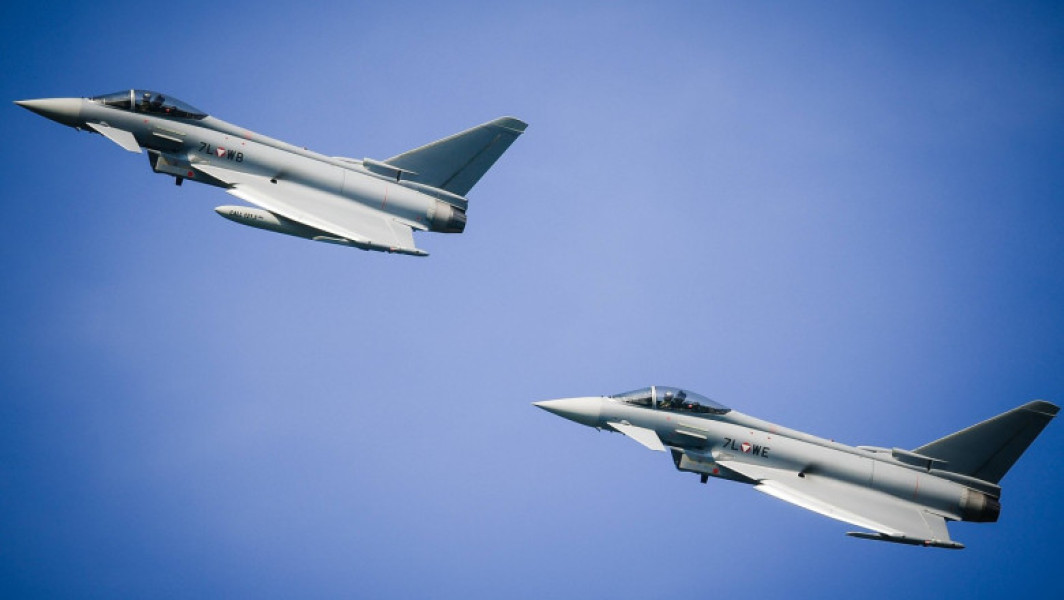Eurofightere germane au interceptat un avion militar rus în spațiul aerian neutru de deasupra Mării Baltice