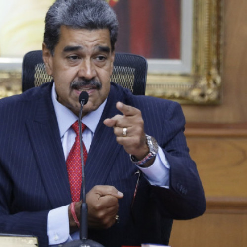 YouTube a șters contul lui Nicolas Maduro pe fondul tensiunilor cu SUA