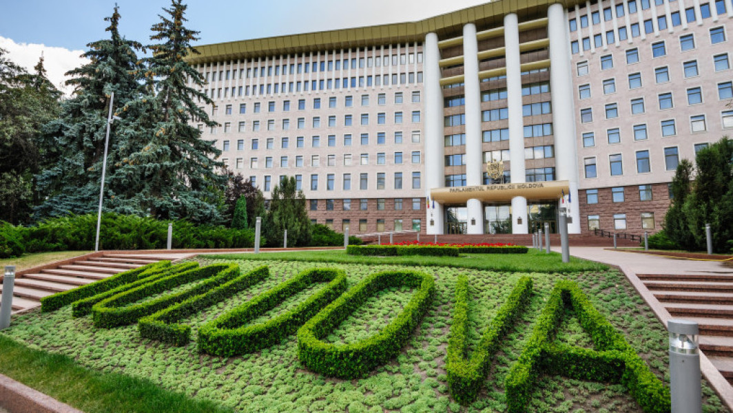 Jurnaliști moldoveni au infiltrat o rețea rusă care influențează alegerile din Republica Moldova