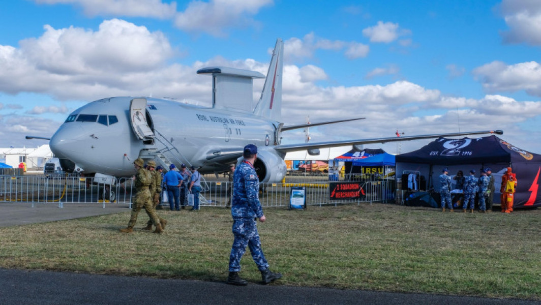 Forțele Aeriene ale SUA comandă prototipuri de avioane E-7A Wedgetail construite în Regatul Unit