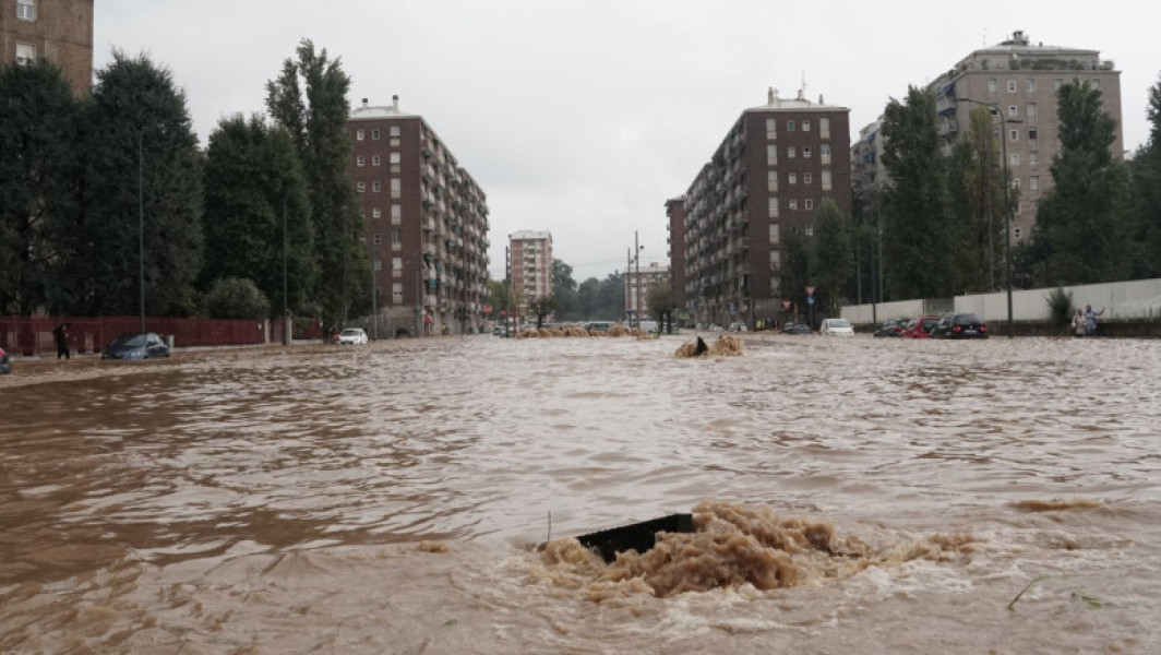 Inundații puternice afectează Italia, zeci de localități sub apă și evacuări masive