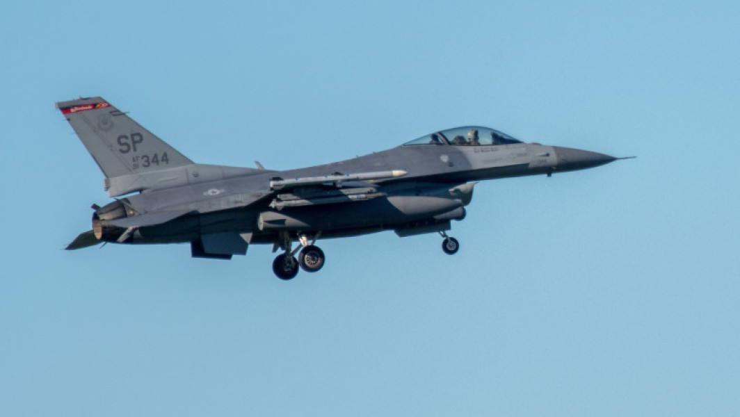 Avioane americane au interceptat patru avioane militare rusești lângă Alaska