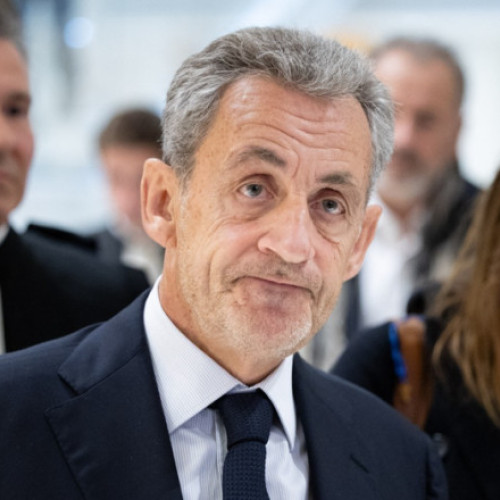 Henri Guaino cere graţierea lui Nicolas Sarkozy înainte de închisoare