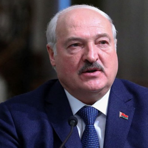 Lukașenko îl avertizează pe Zelenski să negocieze cu Rusia pentru a nu pierde Ucraina