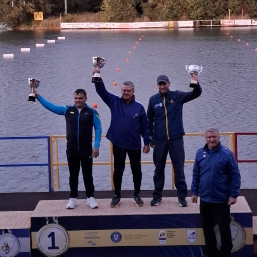 Concursurile finale de caiac-canoe la Lacul Bascov aduc podiumuri pentru gălățeni