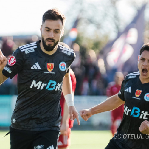 Oțelul încearcă să revină în play-off, cu meci dificil la Sibiu